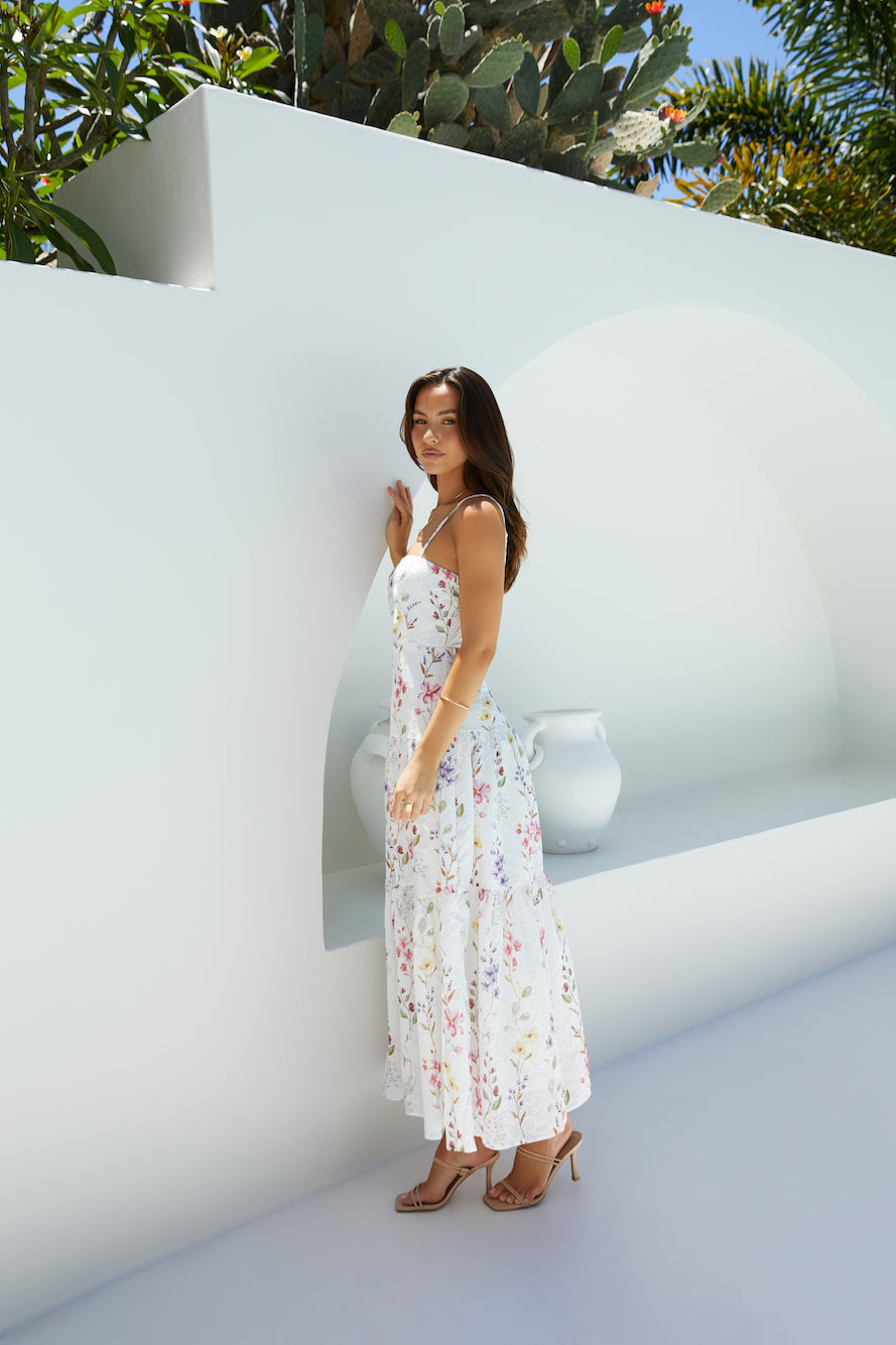 Damen Maxikleid mit Blumenmuster und verstellbaren Trägern Jully