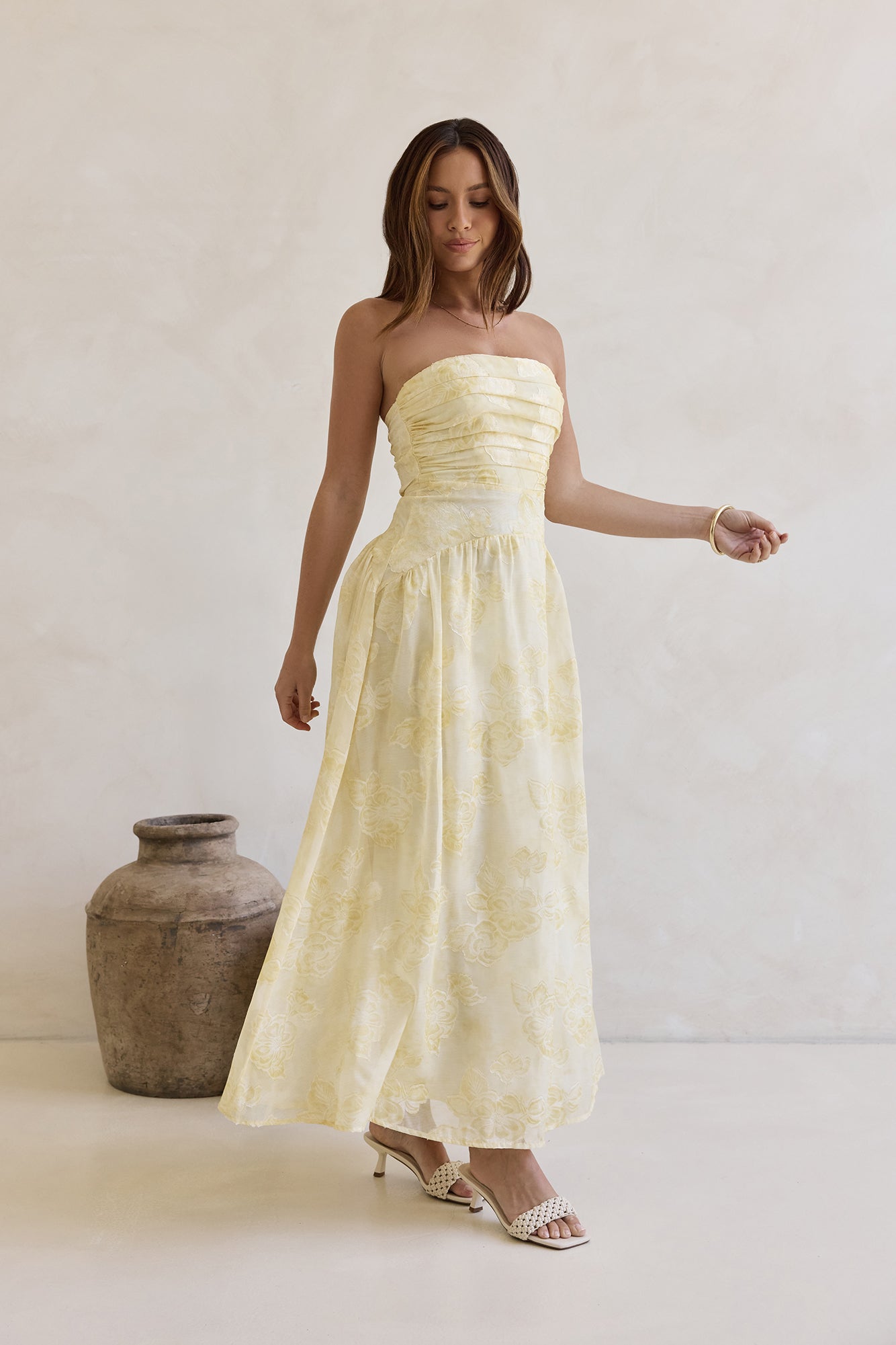 Damen Maxikleid mit Elastischem Rücken in Gelb Jully