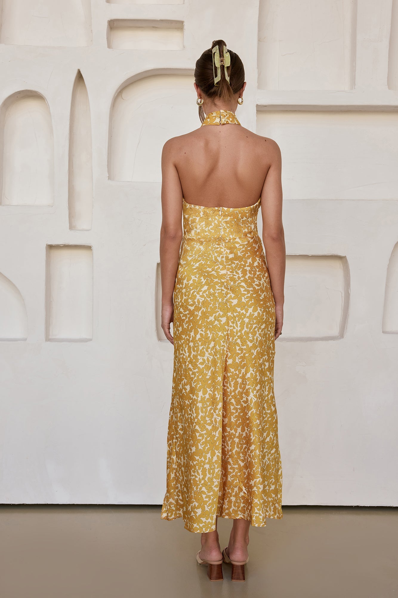 Damen Maxikleid mit Neckholder und Blumendruck Jully