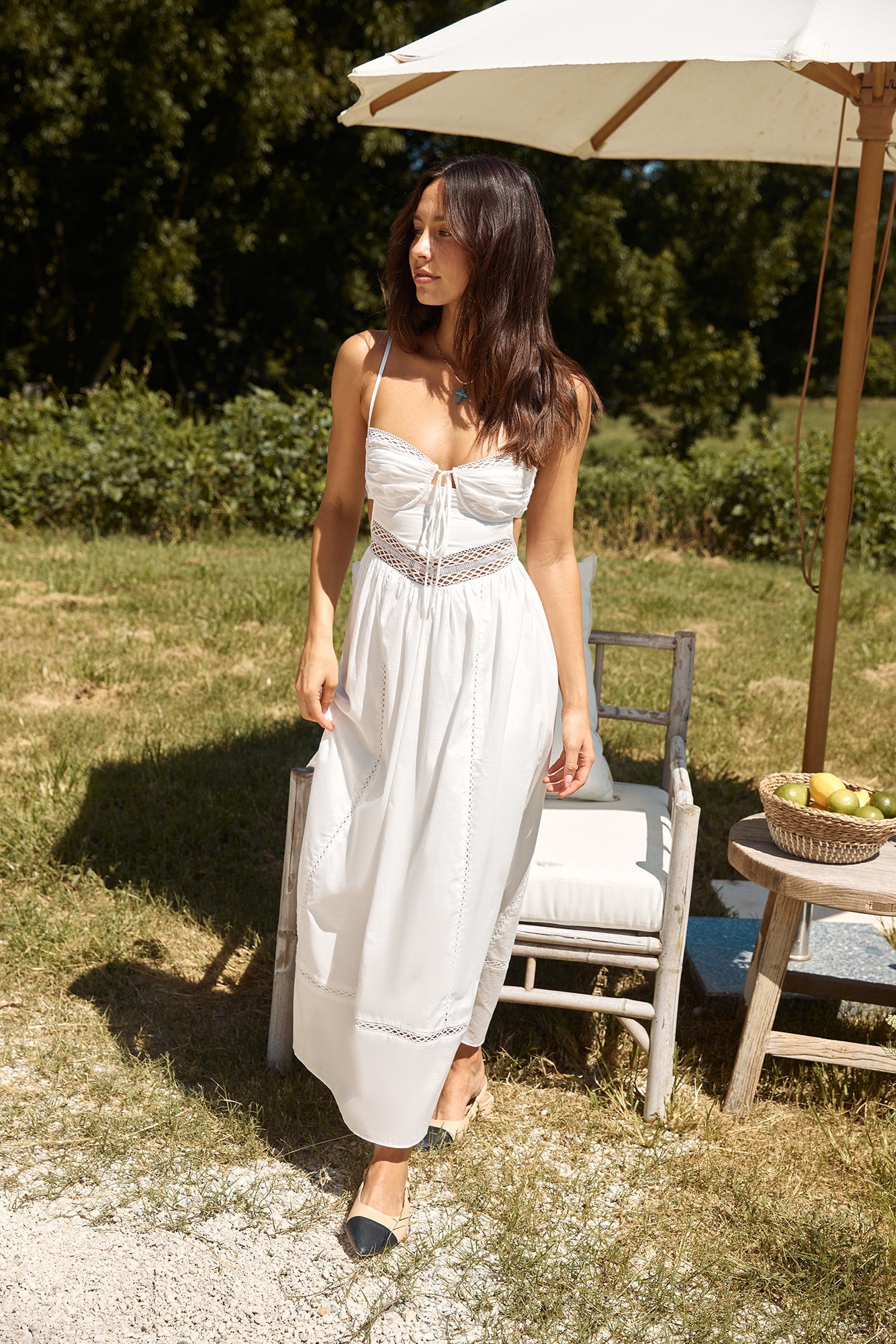 Damen Maxikleid mit Schnürverschluss und Bindedetail Jully