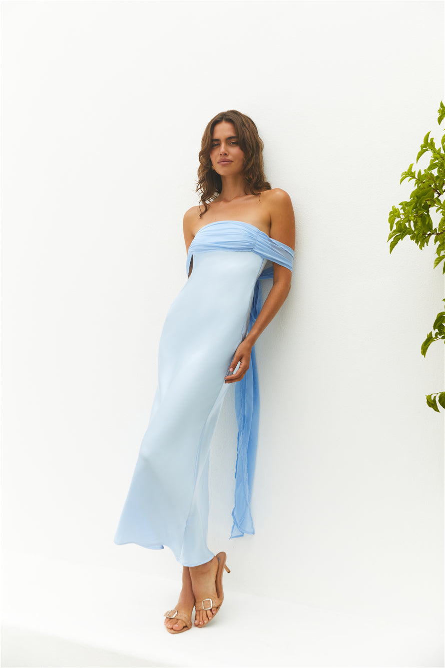 Damen Maxikleid mit Schulterfreiem Design in Blau Jully