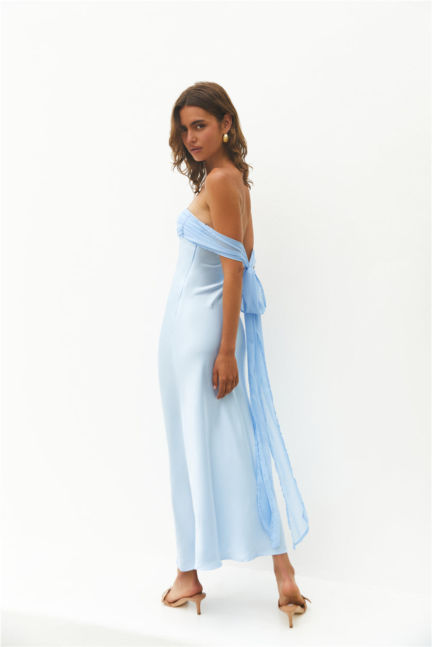 Damen Maxikleid mit Schulterfreiem Design in Blau Jully