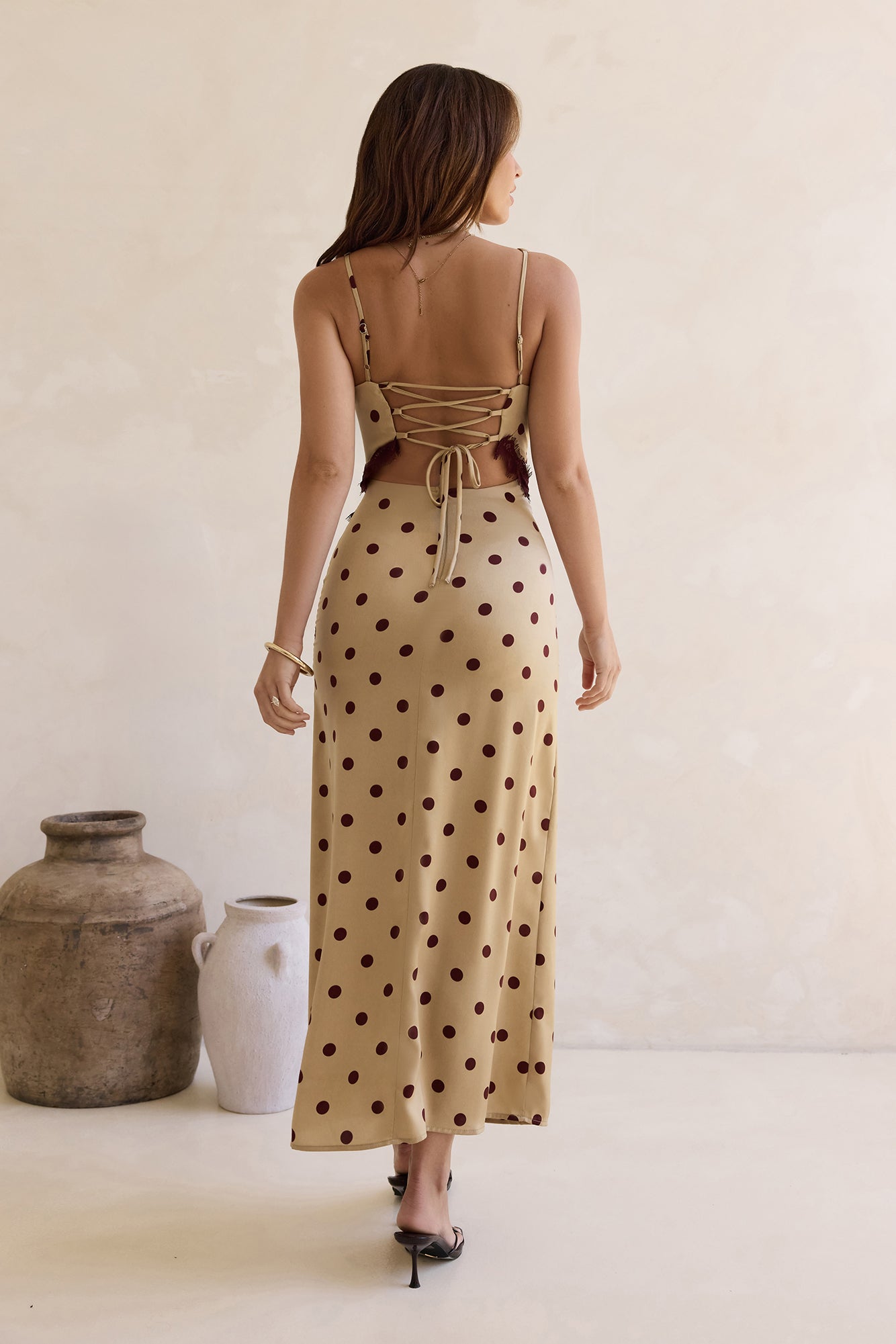 Damen Maxikleid mit Spitzenbesatz und Punkten Jully