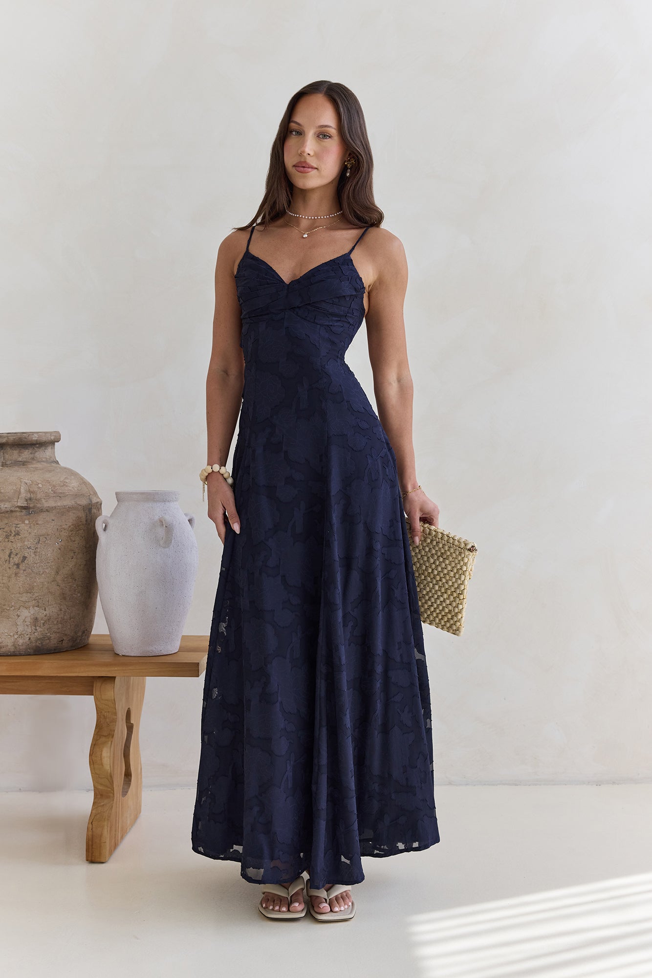 Damen Maxikleid mit V-Ausschnitt in Marineblau Jully