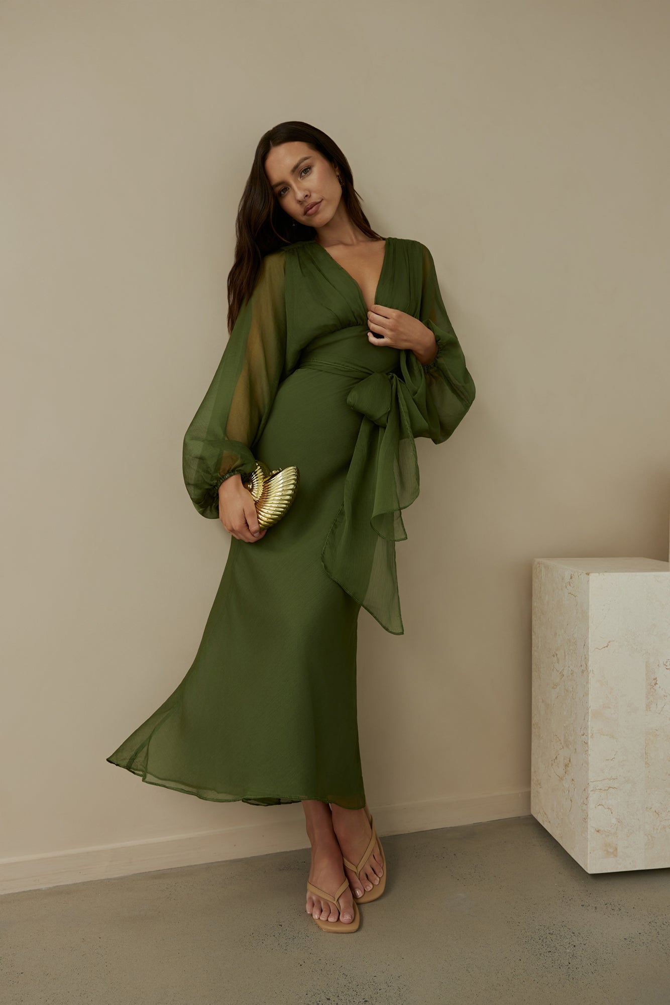 Damen Maxikleid mit V-Ausschnitt und Ballonärmeln Jully