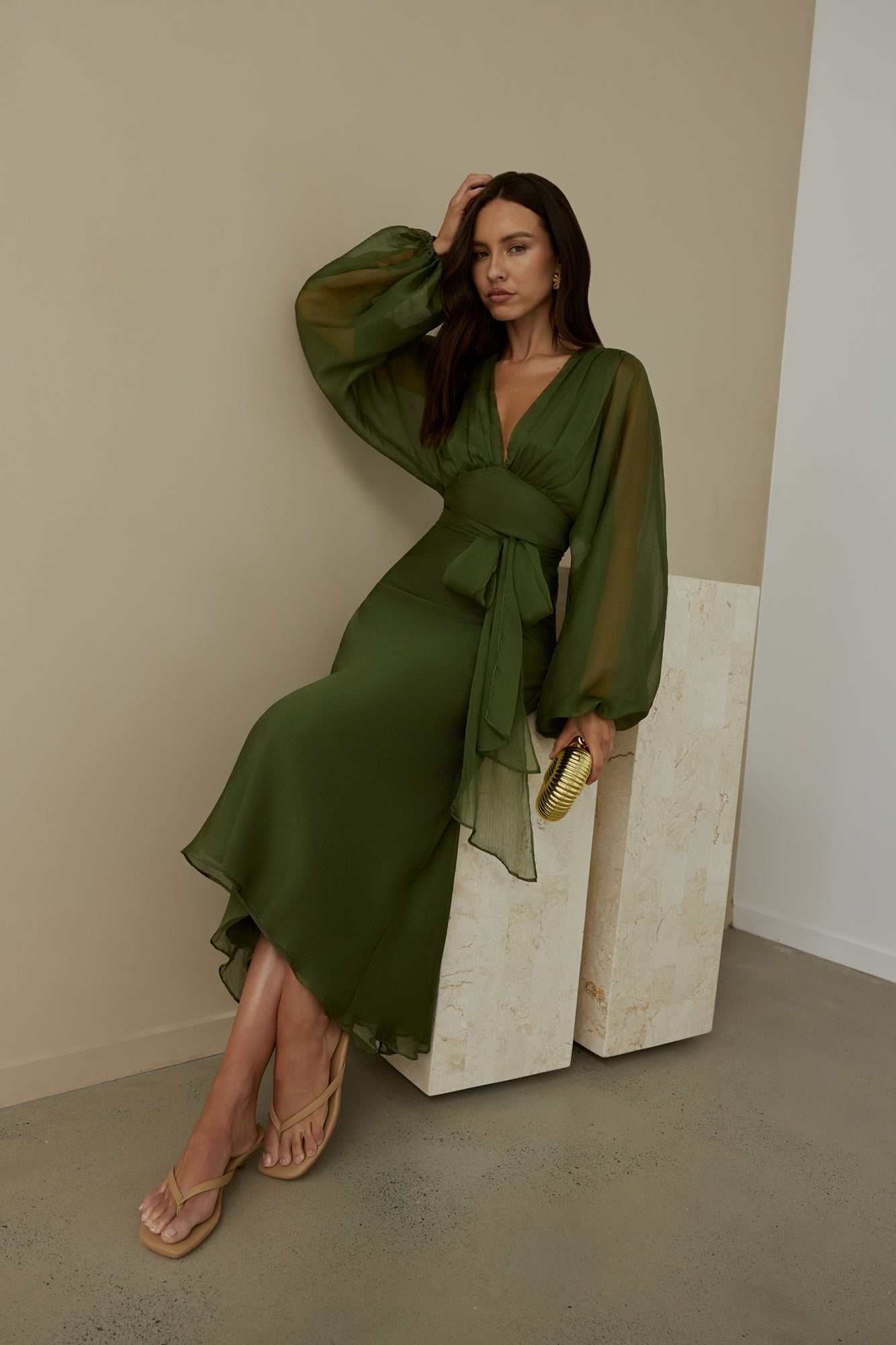 Damen Maxikleid mit V-Ausschnitt und Ballonärmeln Jully