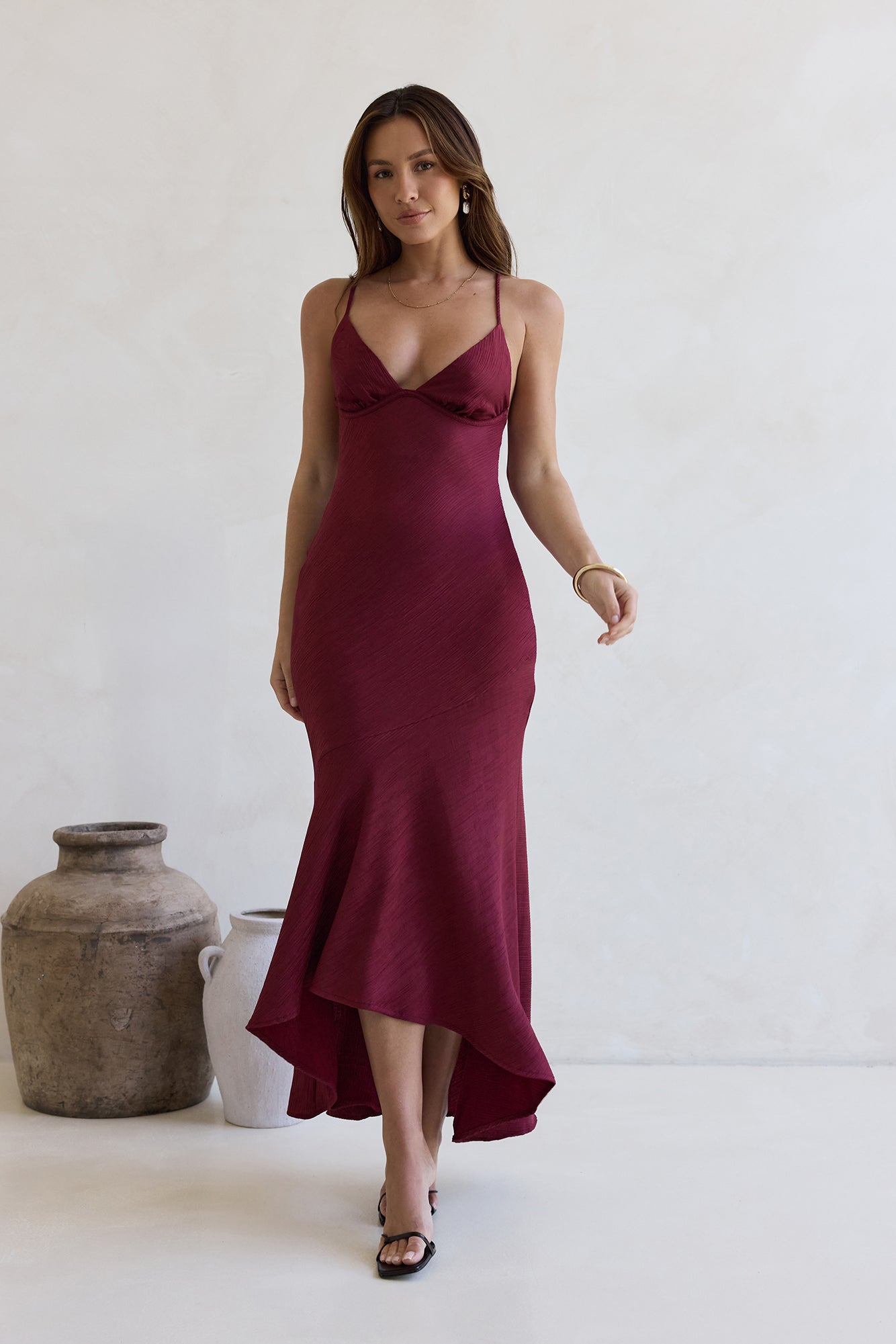 Damen Maxikleid mit V-Ausschnitt und asymmetrischem Saum Jully
