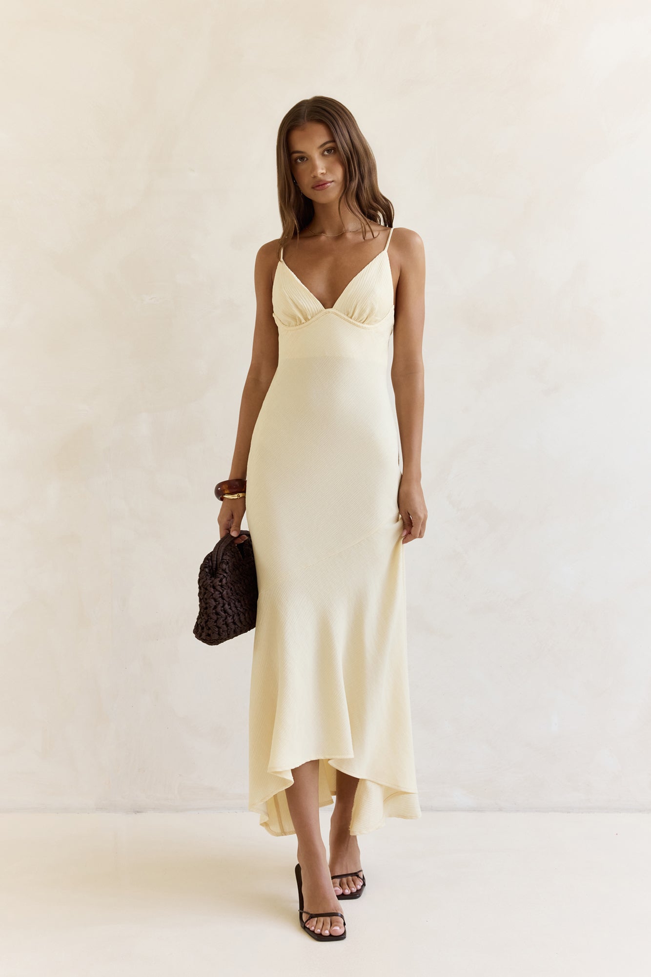 Damen Maxikleid mit V-Ausschnitt und asymmetrischem Saum Jully