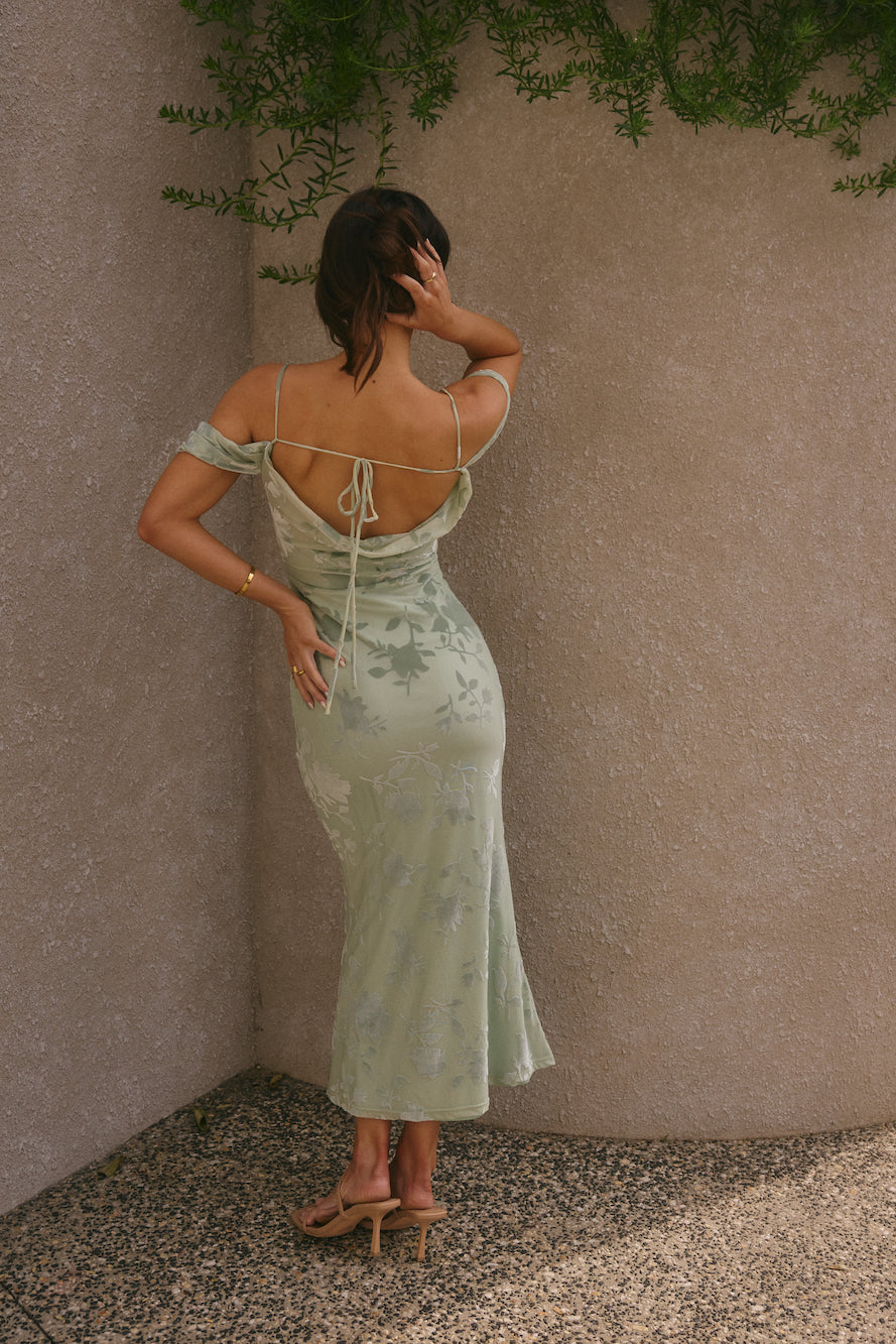 Damen Maxikleid mit Wasserfallausschnitt und Blumenmuster Jully