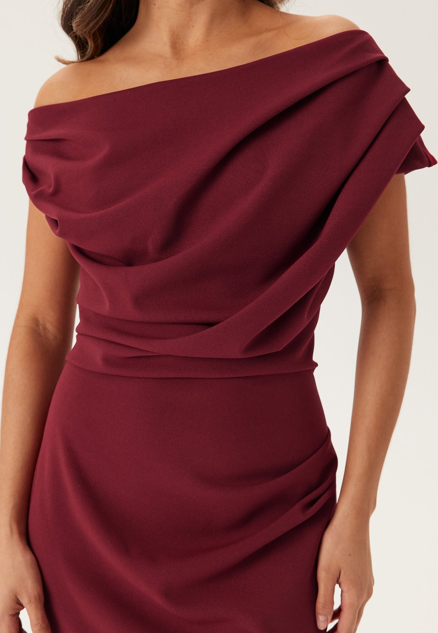 Damen Maxikleid mit asymmetrischem Ausschnitt aus Stretch-Jersey Jully
