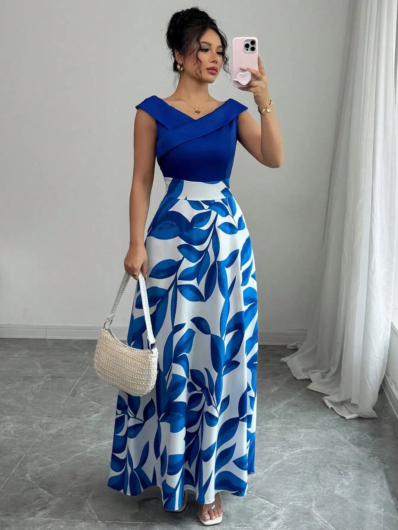 Damen Maxikleid mit asymmetrischem Ausschnitt und Blumenmuster Jully