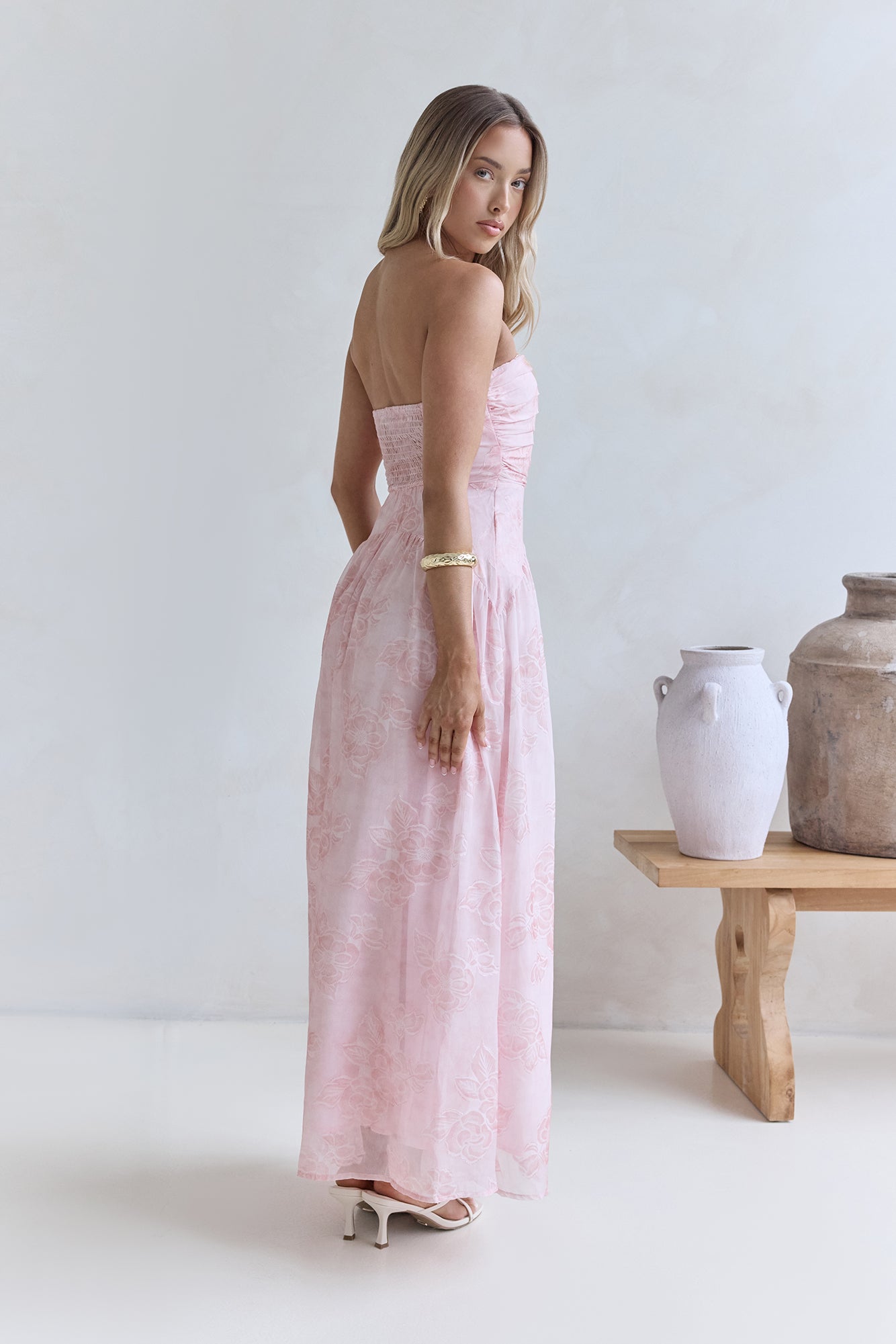 Damen Maxikleid mit elastischem Rücken in Rosa Jully