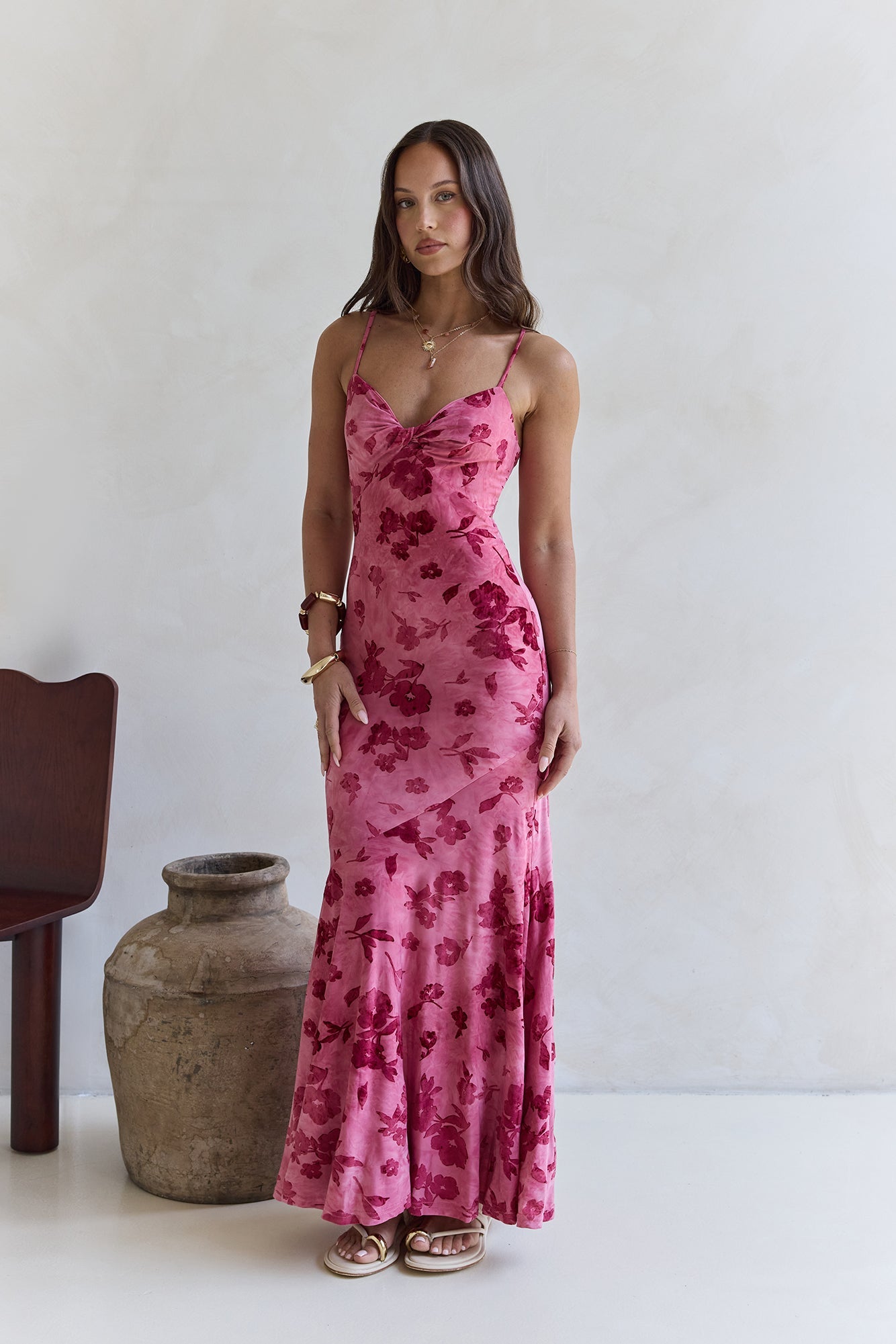 Damen Maxikleid mit floralem Jacquard-Muster Jully
