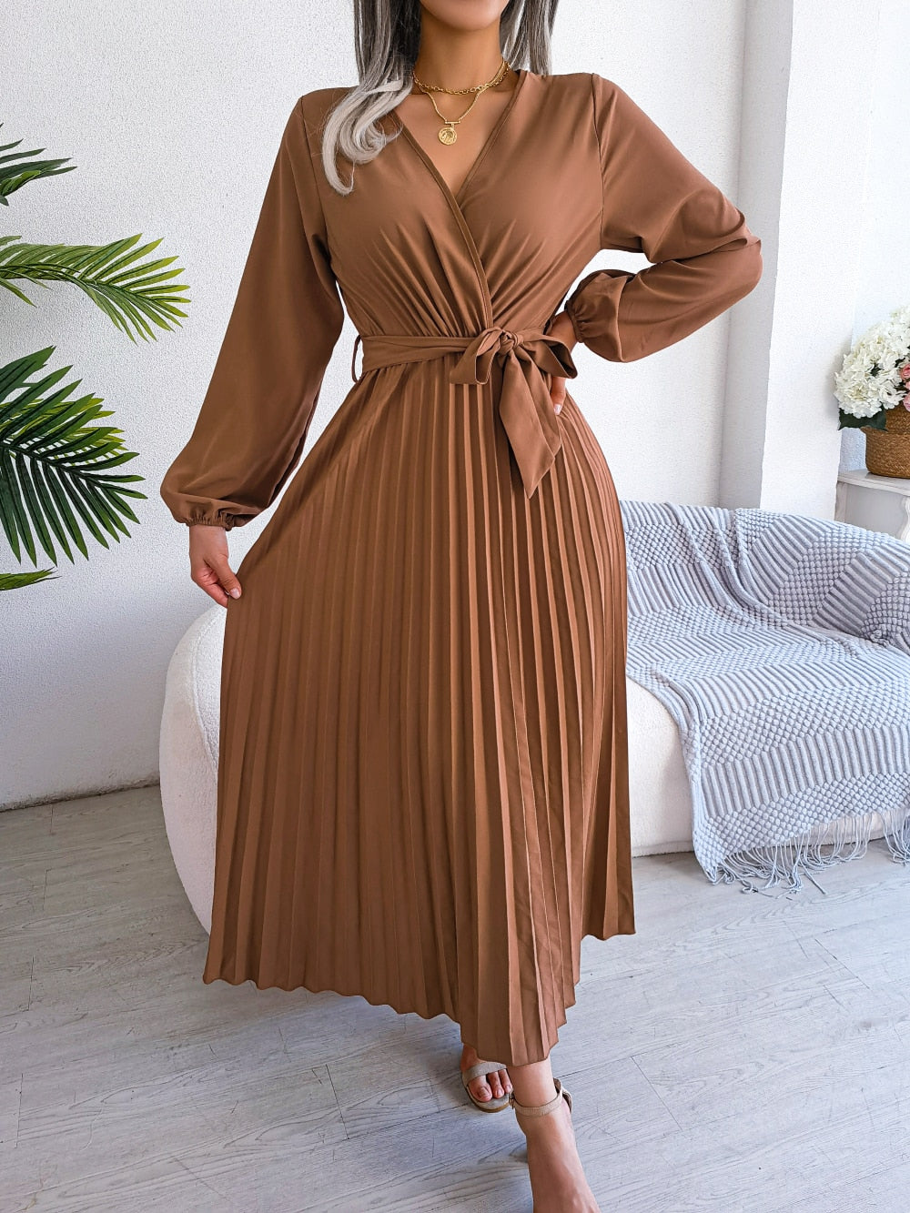 Damen Maxikleid mit plissiertem Rock und Laternenärmeln Jully