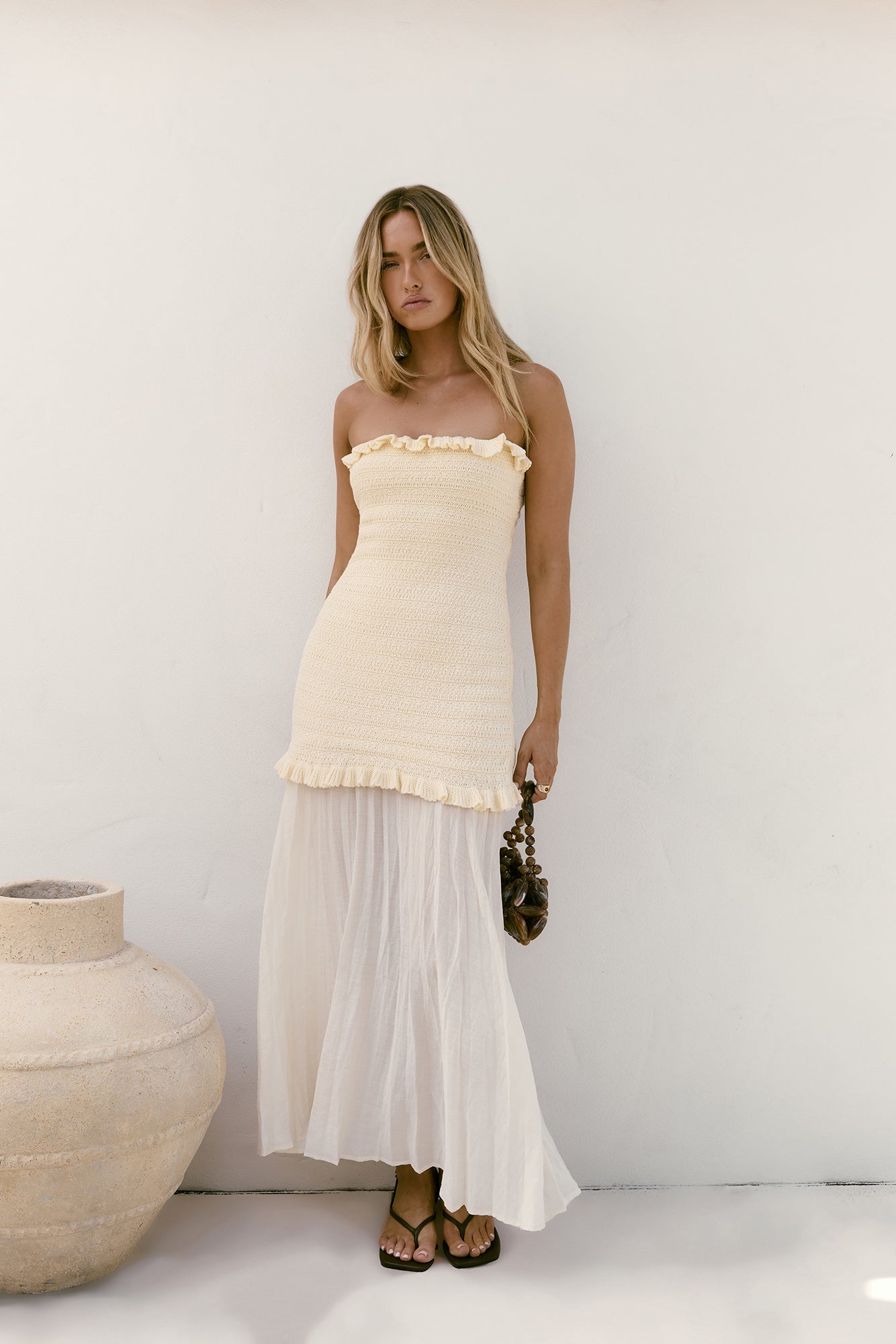 Damen Maxikleid mit trägerlosem Design und fließendem Rock Jully