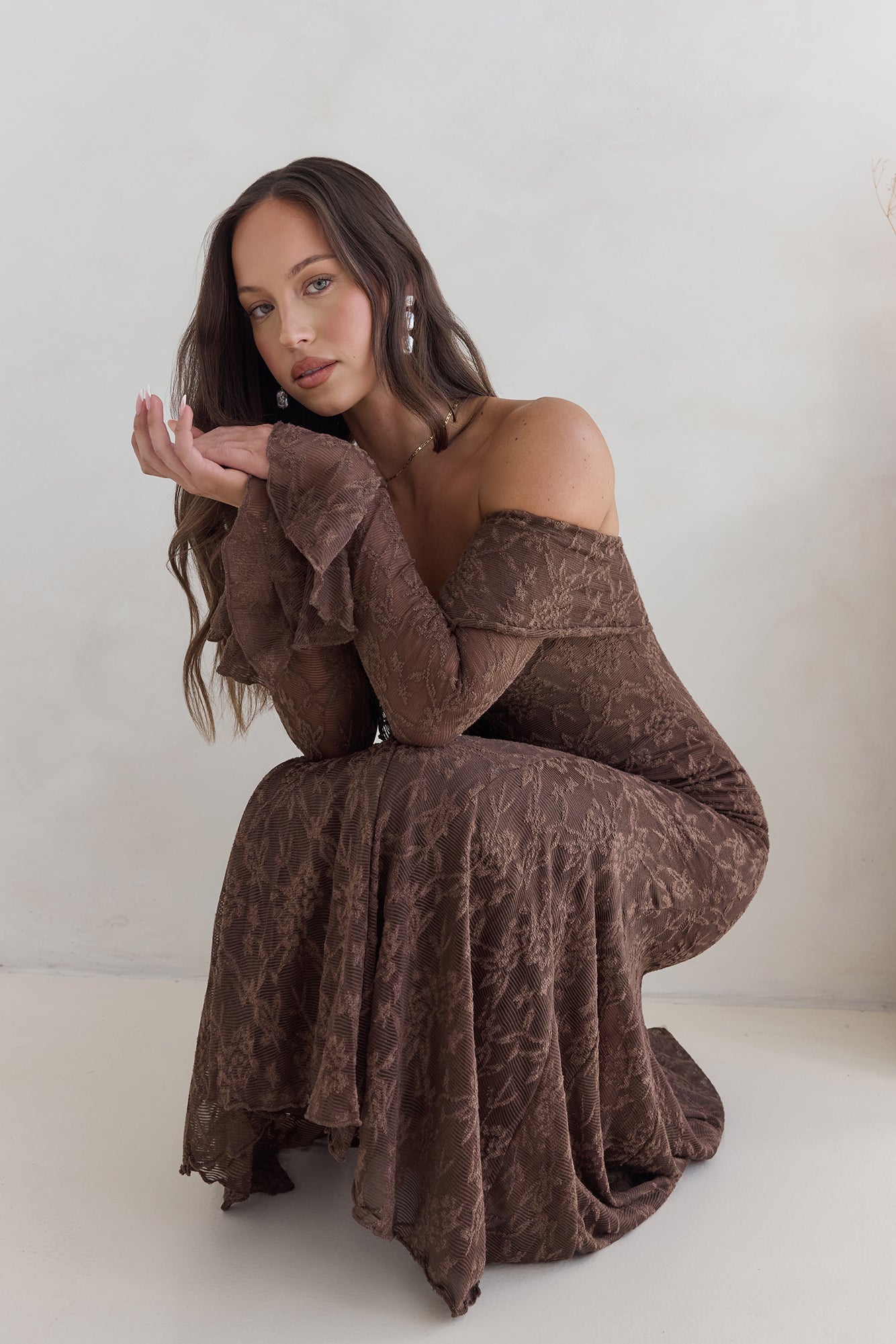 Damen Maxikleid schulterfrei mit langen Ärmeln Jully