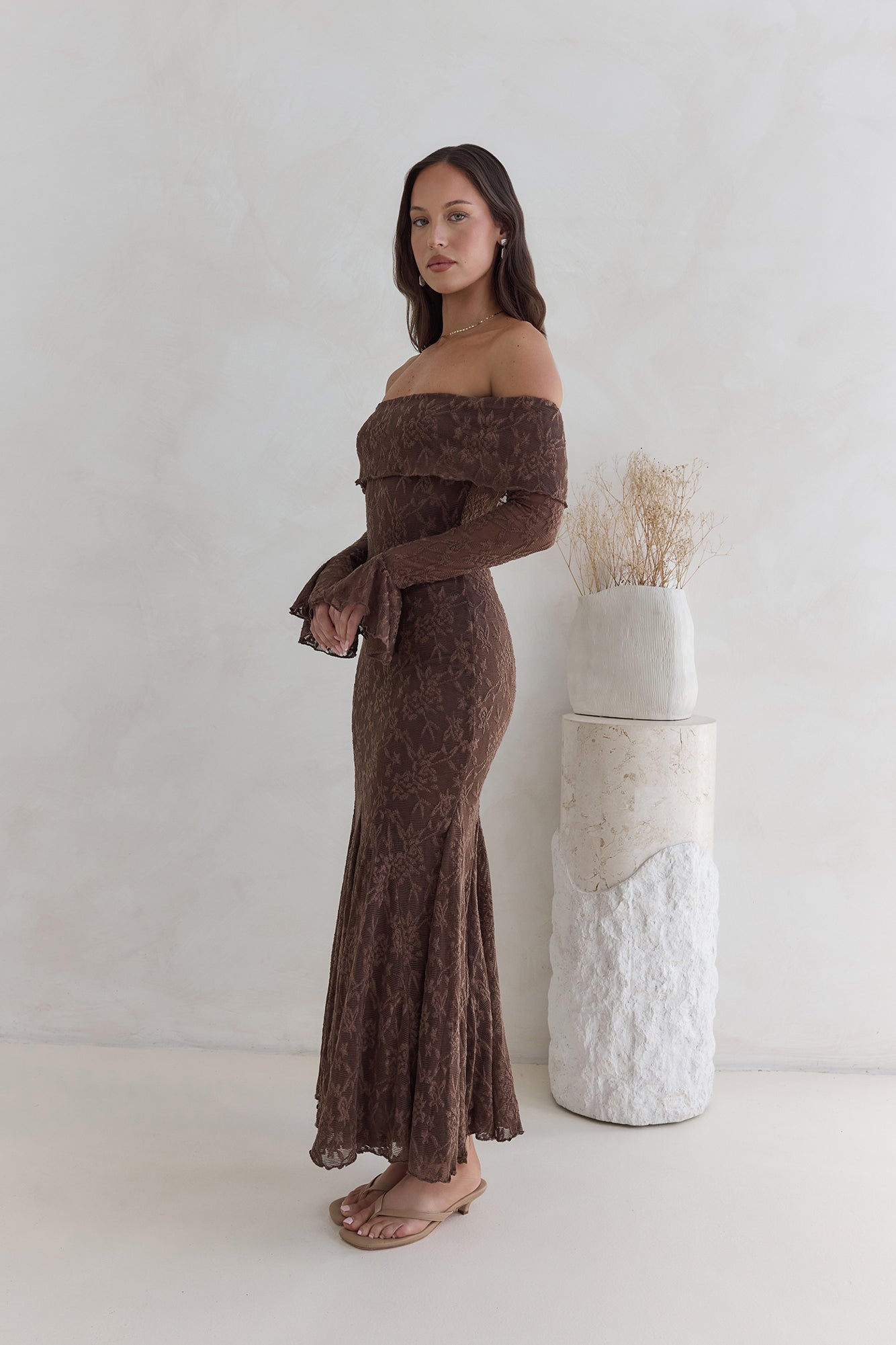 Damen Maxikleid schulterfrei mit langen Ärmeln Jully