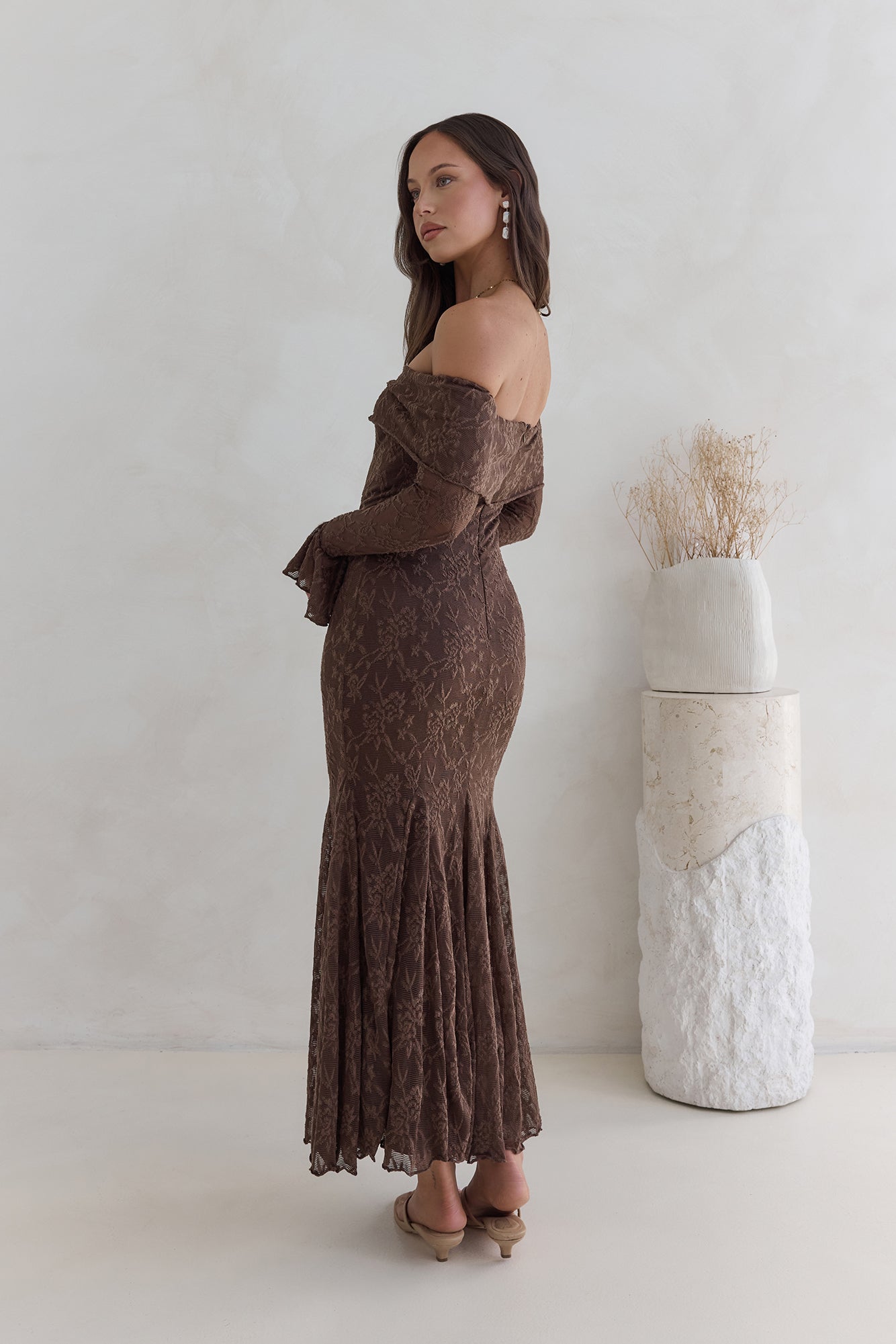 Damen Maxikleid schulterfrei mit langen Ärmeln Jully