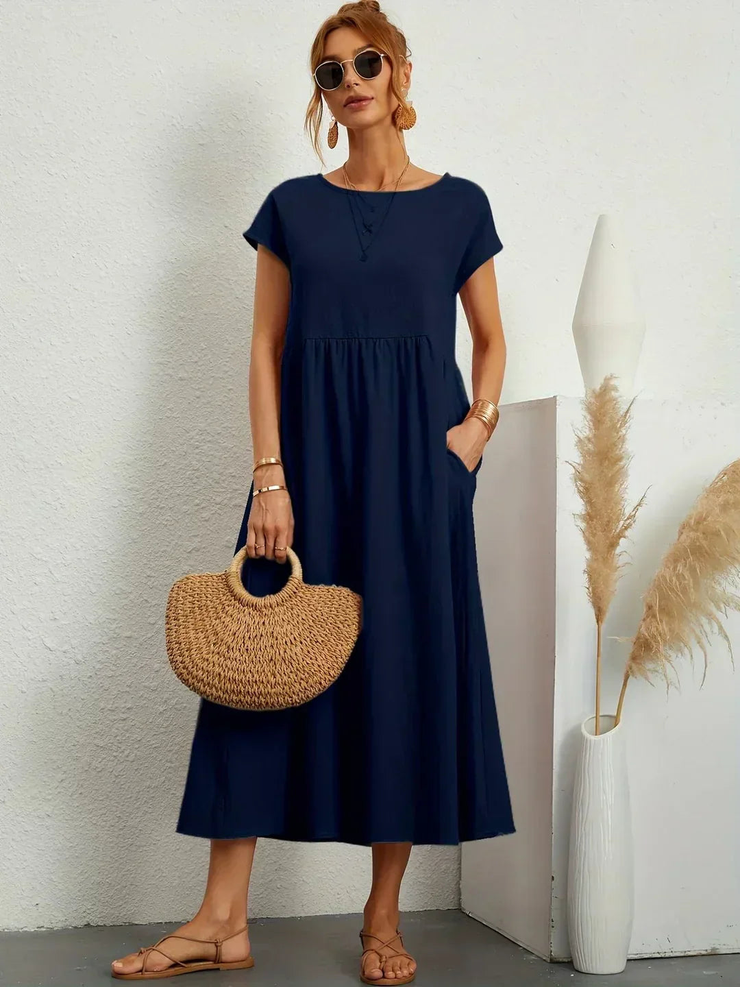 Damen Midi-Kleid aus leichtem Material Jully