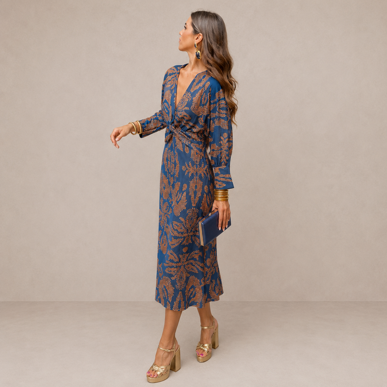 Damen Midi-Kleid mit V-Ausschnitt und Taillenbindung Jully
