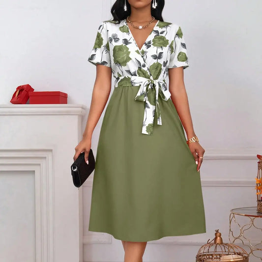 Damen Midikleid mit Blumendruck und V-Ausschnitt Jully