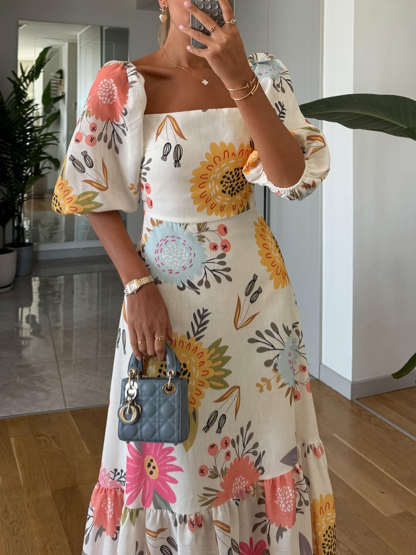 Damen Midikleid mit Blumenmuster und Puffärmeln Jully