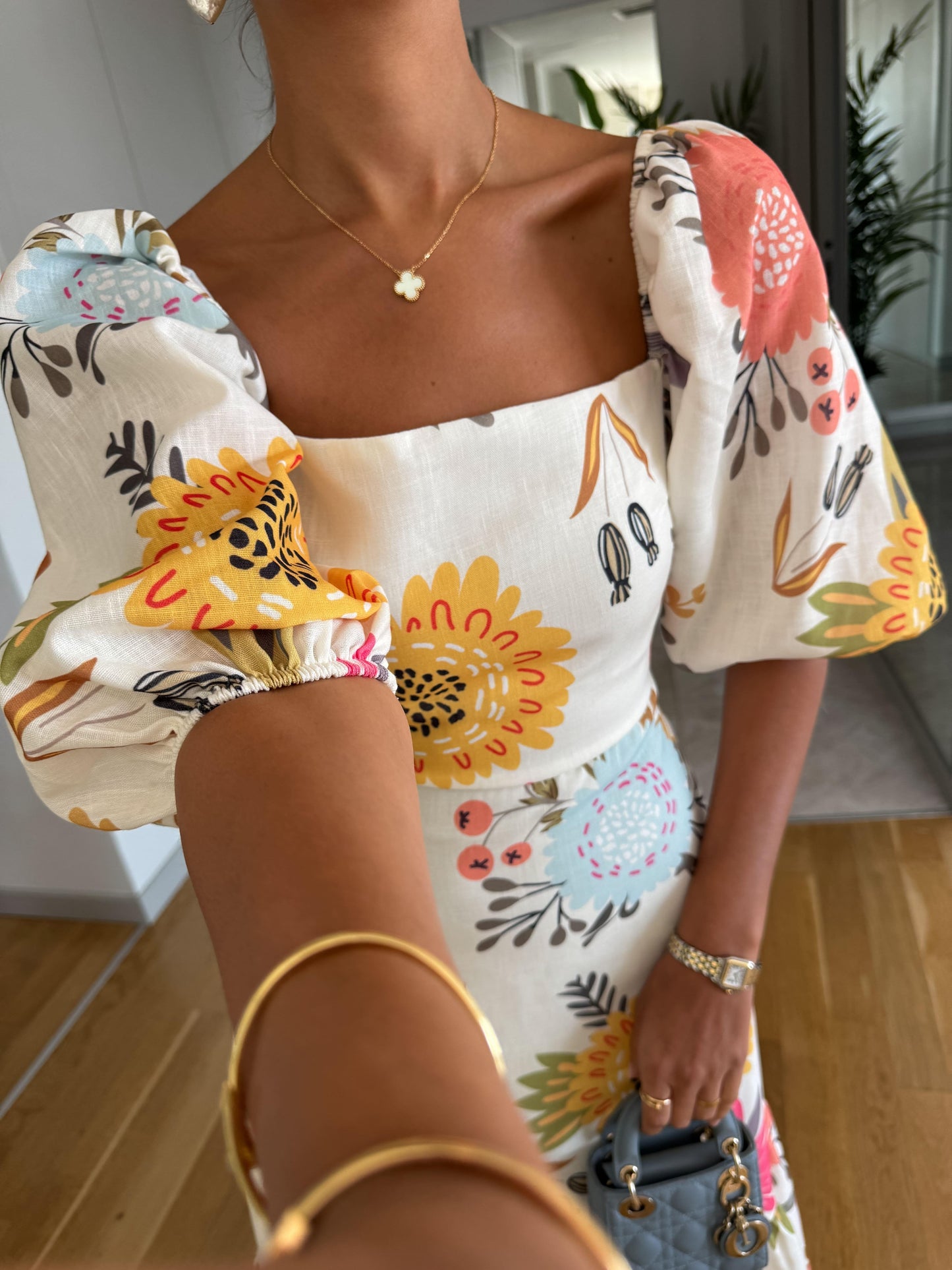 Damen Midikleid mit Blumenmuster und Puffärmeln Jully