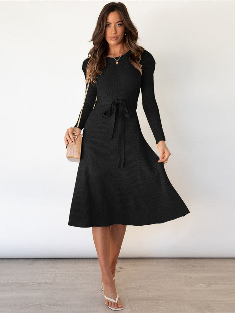 Damen Midikleid mit Rundhalsausschnitt und Gürtel Jully
