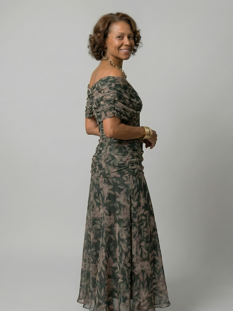 Damen Midikleid mit Schulterfreiem Design in Leicht Jully