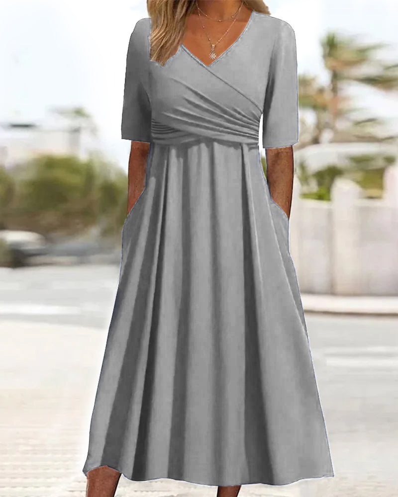 Damen Midikleid mit V-Ausschnitt und Taschen Jully