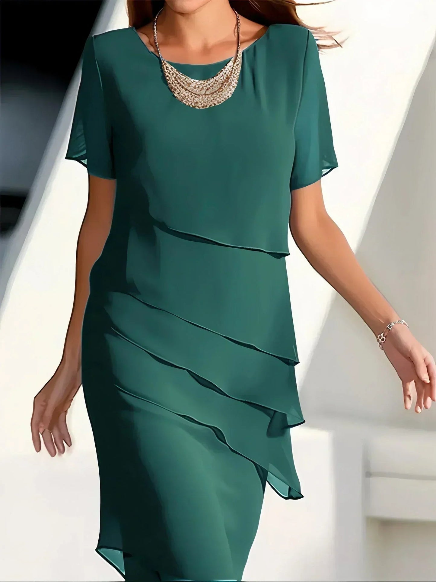 Damen Midikleid mit tailliertem Schnitt Jully