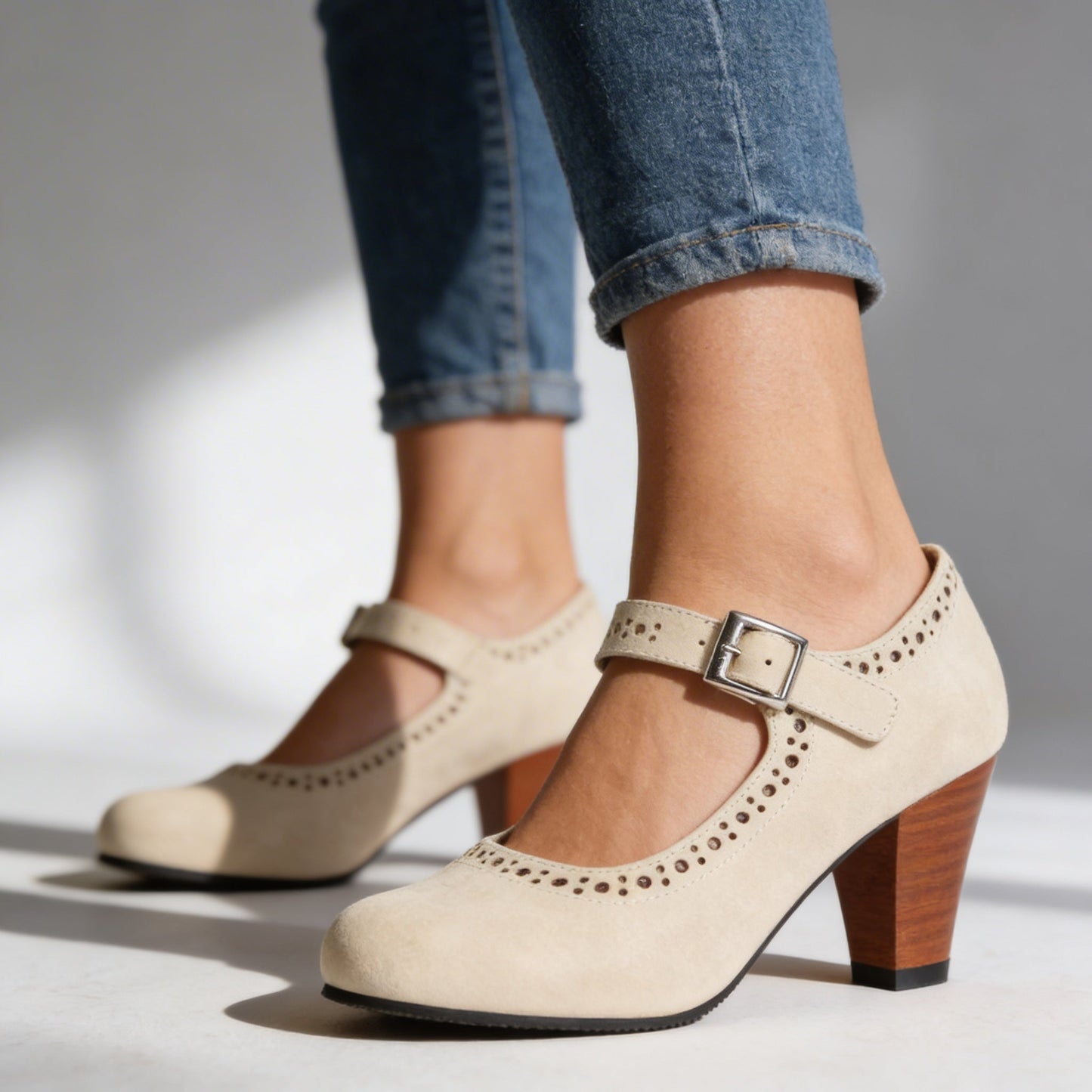 Damen Mokassins aus Leder mit Brogue-Schnalle Jully