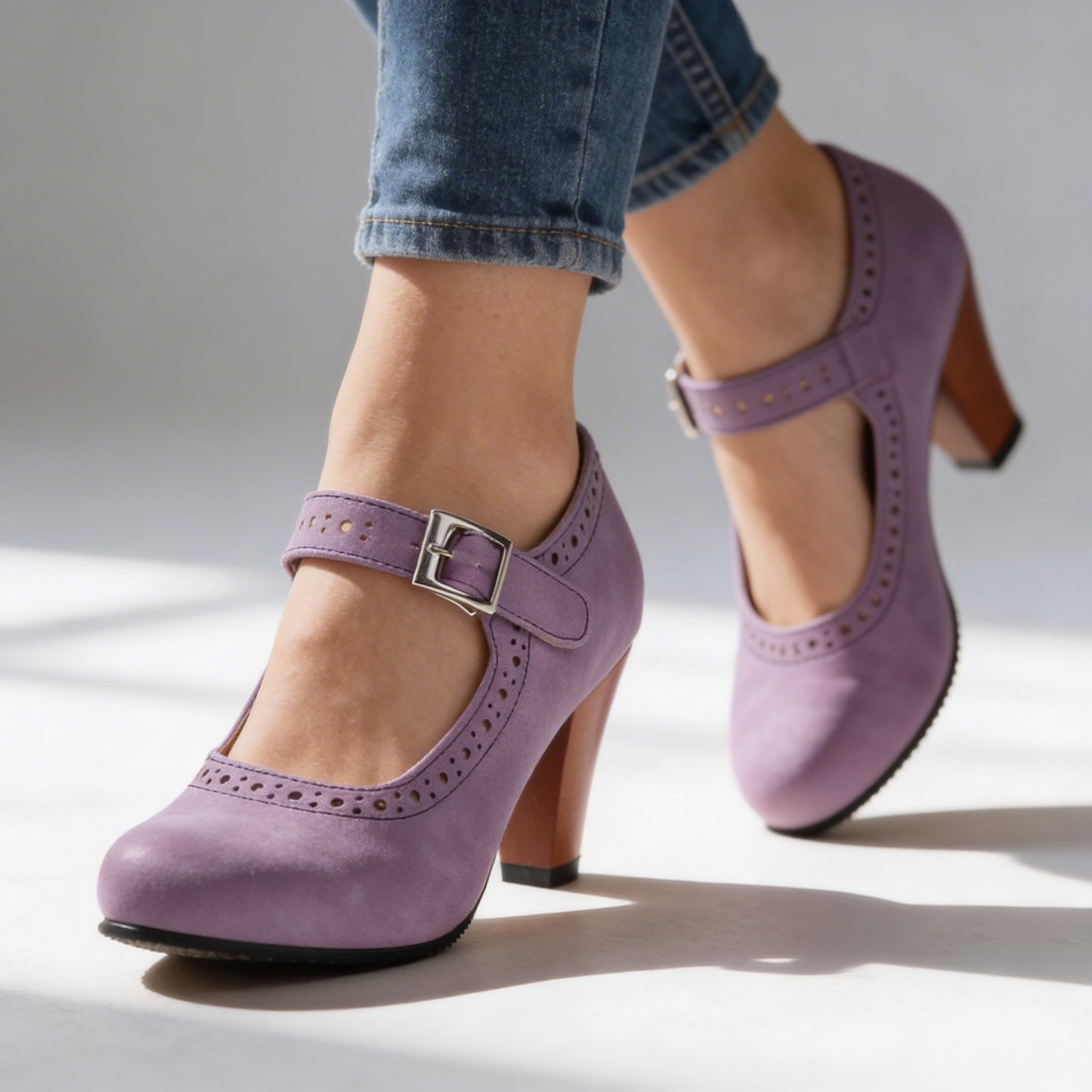 Damen Mokassins aus Leder mit Brogue-Schnalle Jully