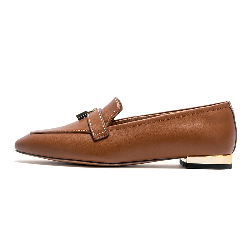 Damen Mokassins aus Leder mit goldenem Schlossdetail Jully