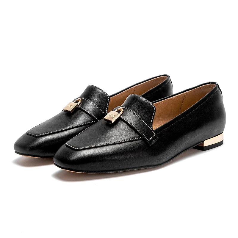 Damen Mokassins aus Leder mit goldenem Schlossdetail Jully