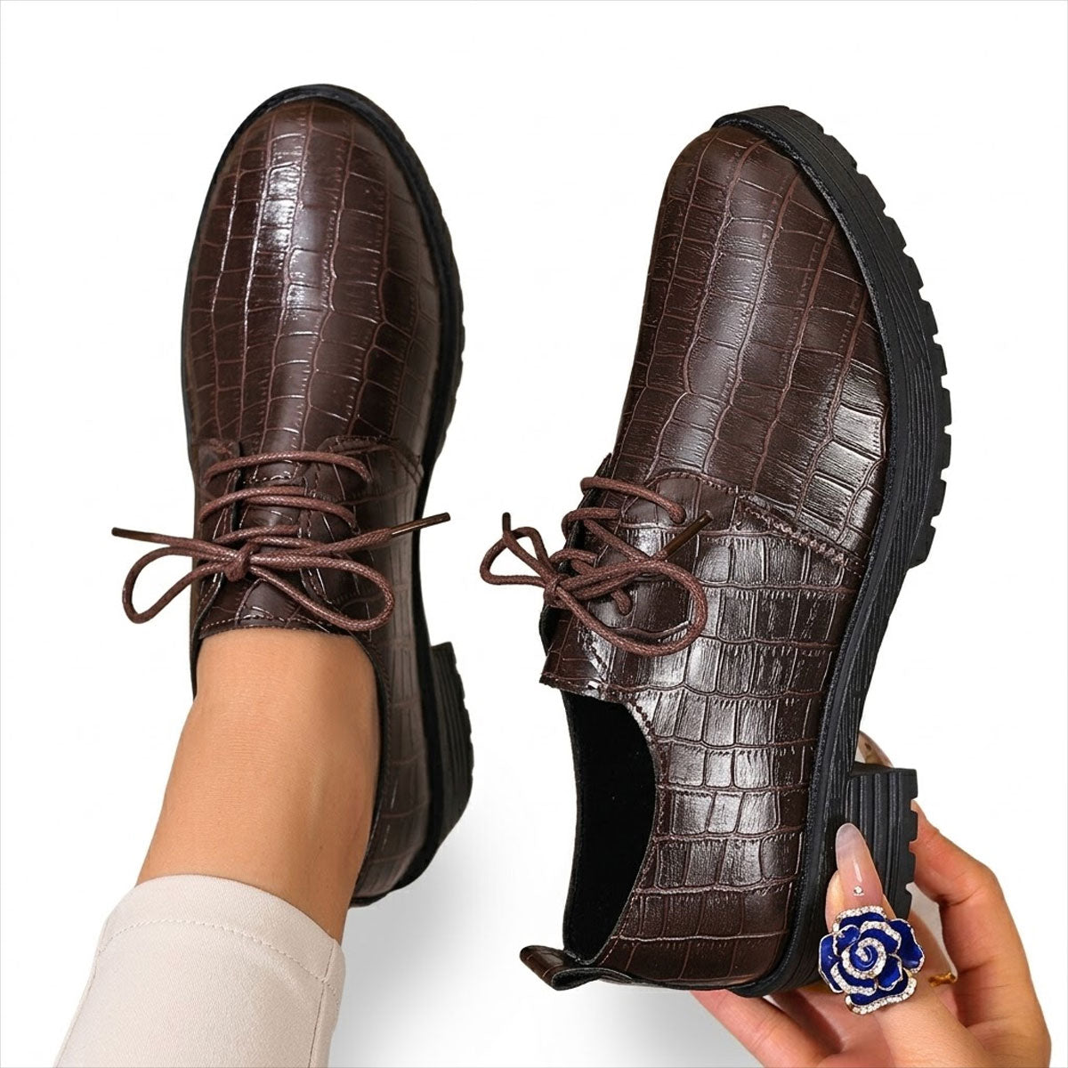 Damen Oxfordschuhe mit Kroko-Effekt und niedrigem Absatz Jully