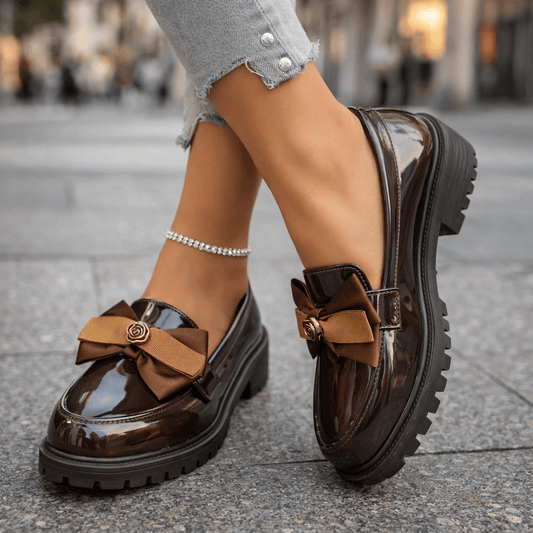 Damen Plateau-Loafer mit glänzendem Lack Jully