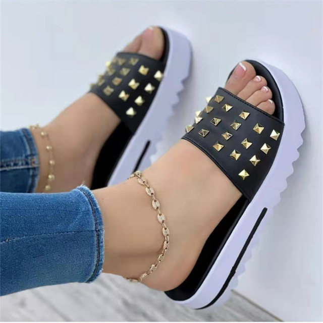 Damen Plateau Schuhe mit Nietenverzierung Jully