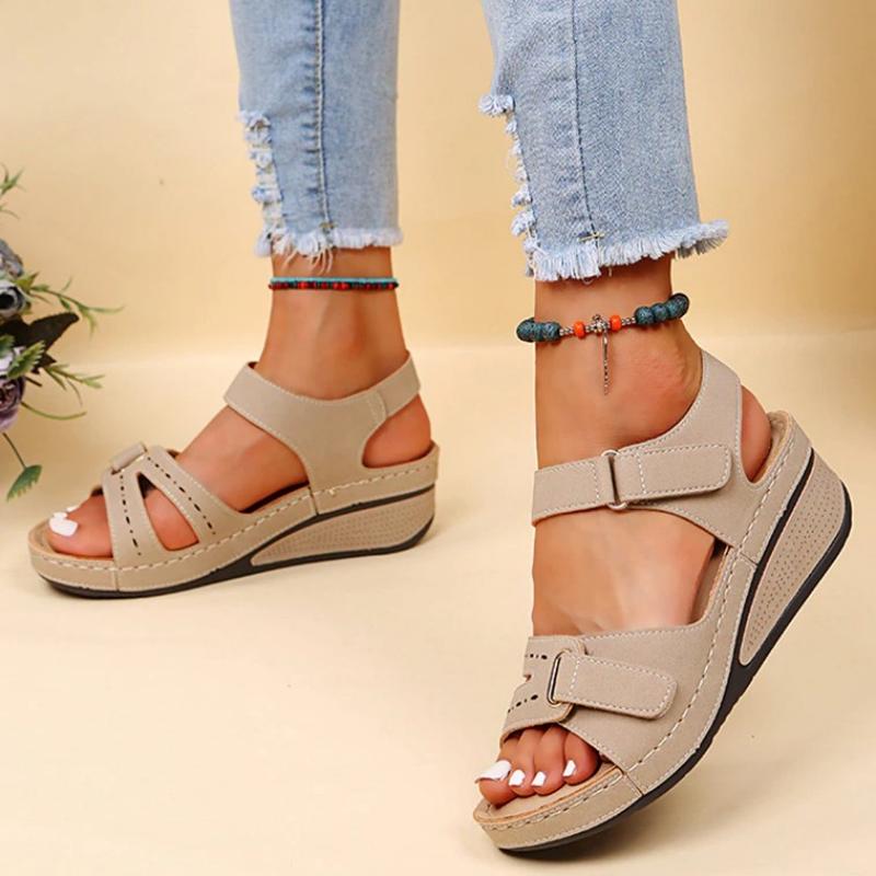 Damen Plateausandalen mit Klettverschluss für den Sommer Jully