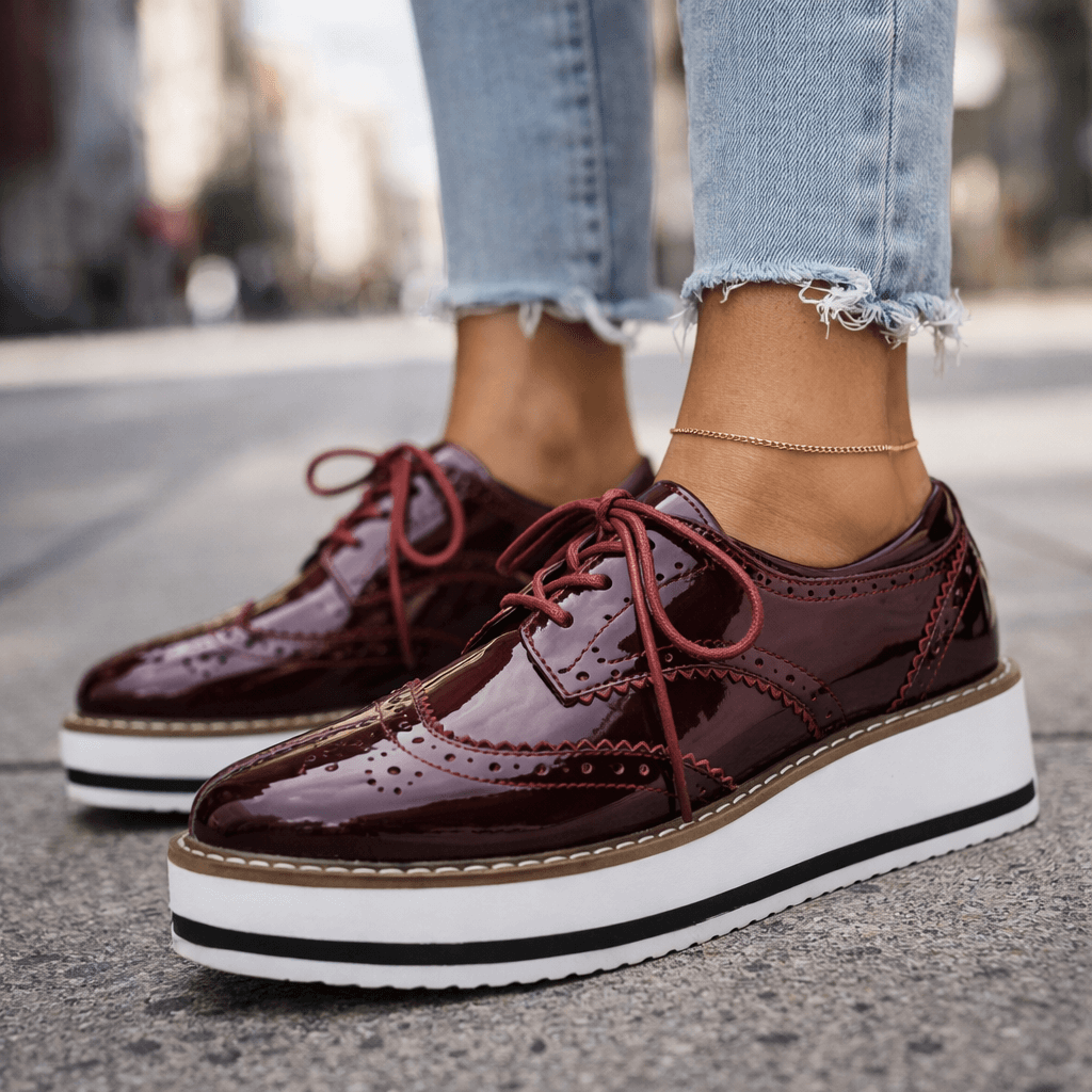 Damen Plateauschuhe aus Leder mit Brogue-Details Jully