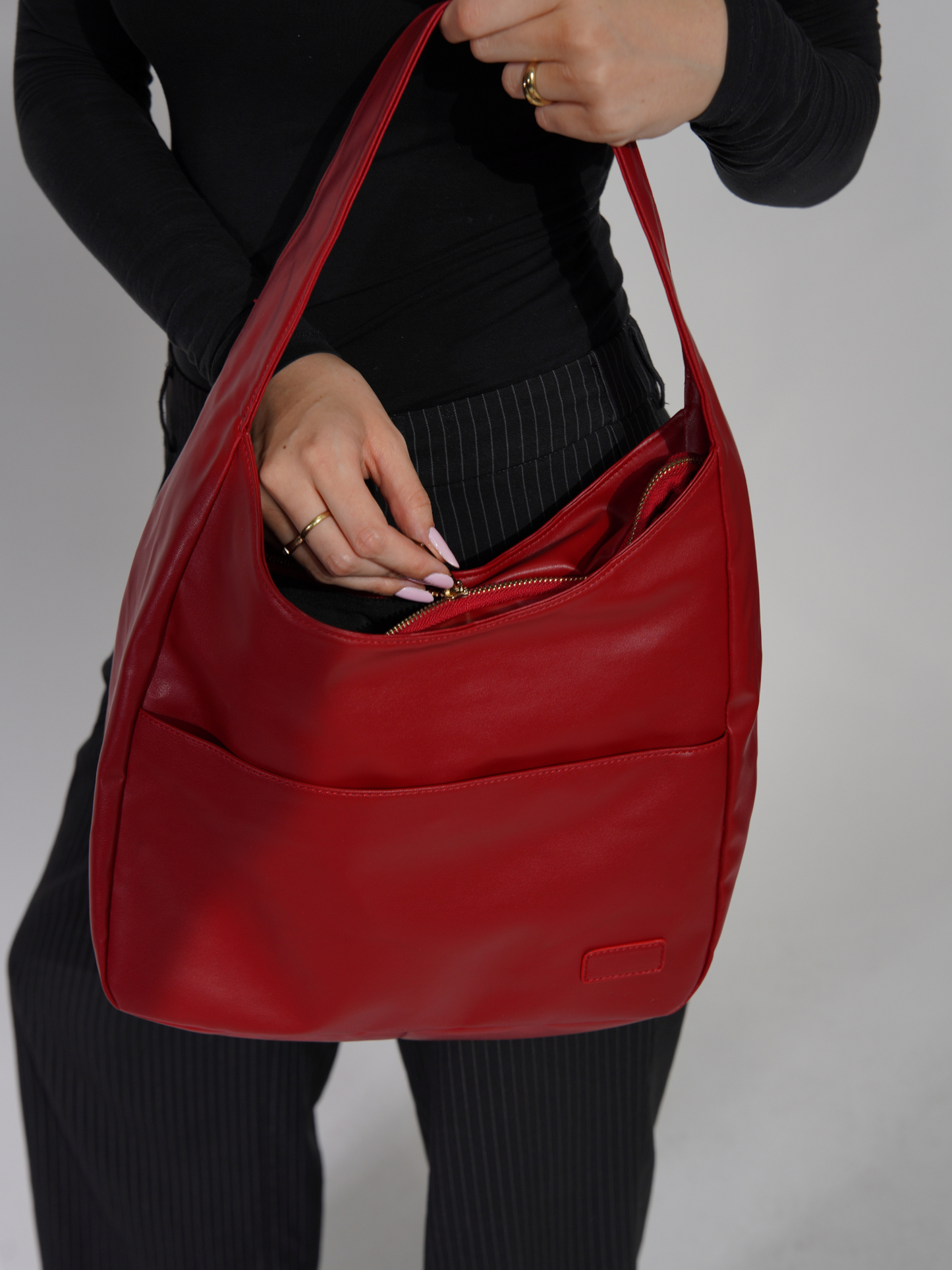 Damen Rucksack mit Reißverschluss aus Kunstleder Jully