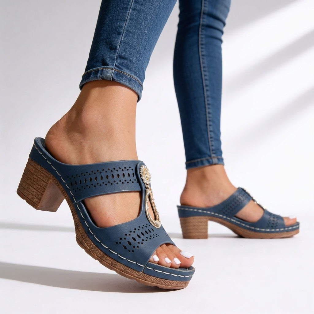 Damen Sandalen mit Blockabsatz und Strassdetails Jully