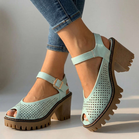 Damen Sandalen mit Blumenmuster und gepolsterter Innensohle Jully