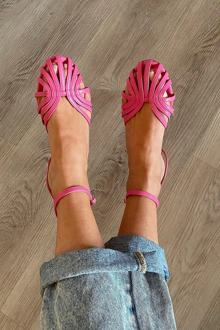 Damen Sandalen mit Schmuck-Riemen in Gold Jully
