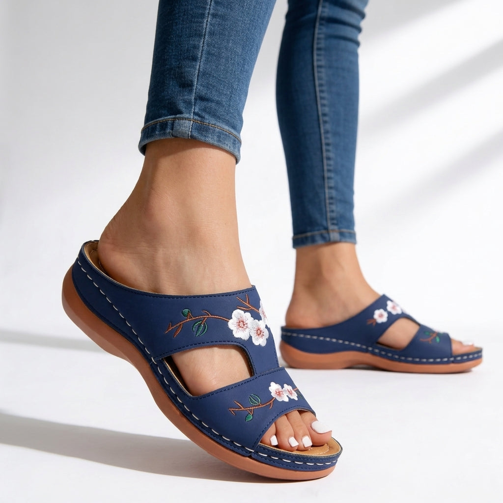 Damen Sandalen mit floraler Stickerei Jully