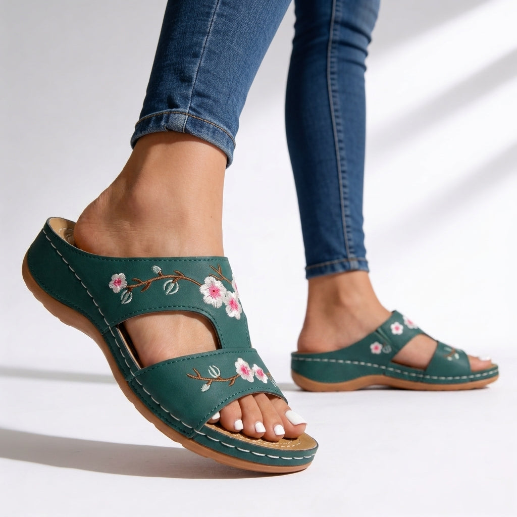 Damen Sandalen mit floraler Stickerei Jully