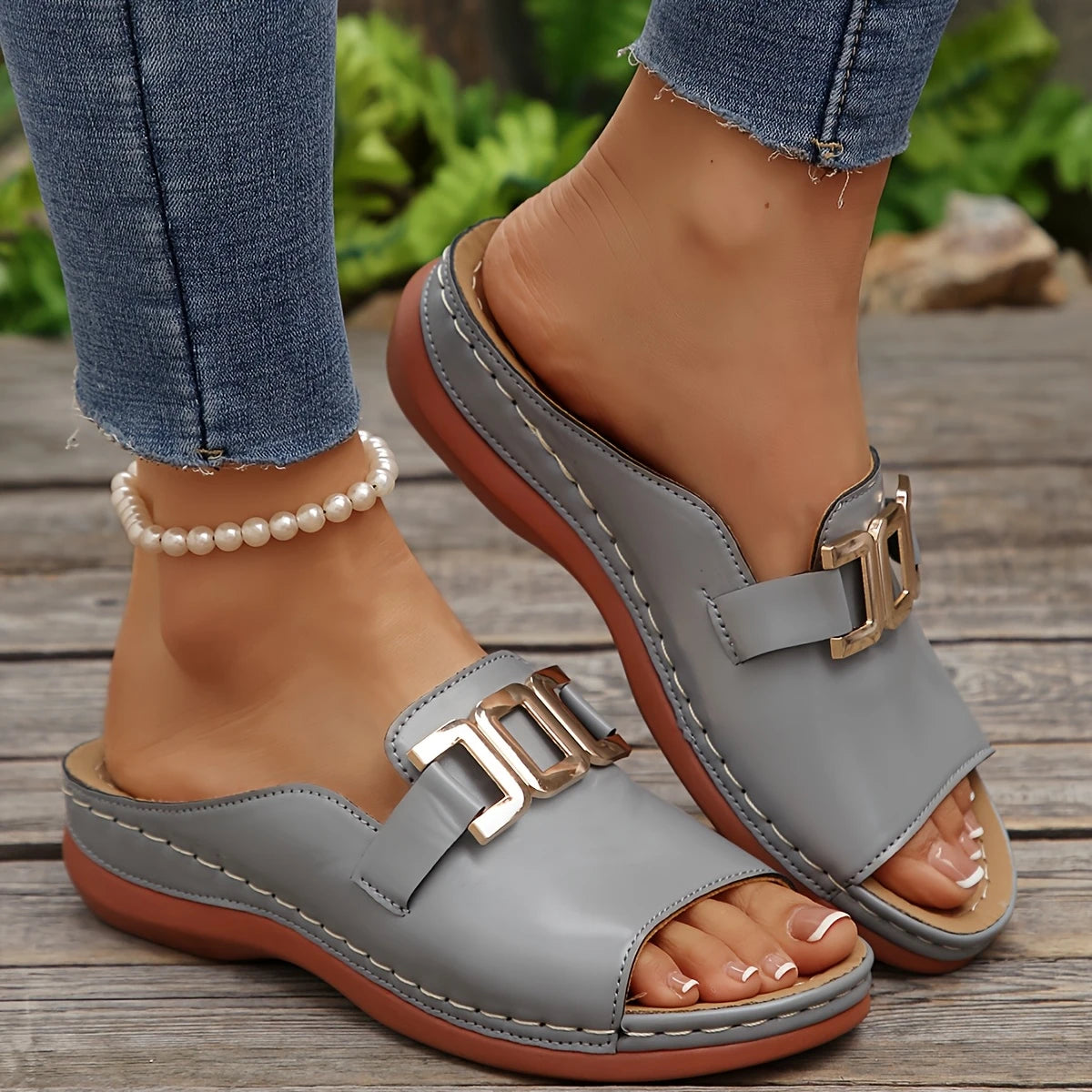 Damen Sandalen mit rutschfester Sohle Jully