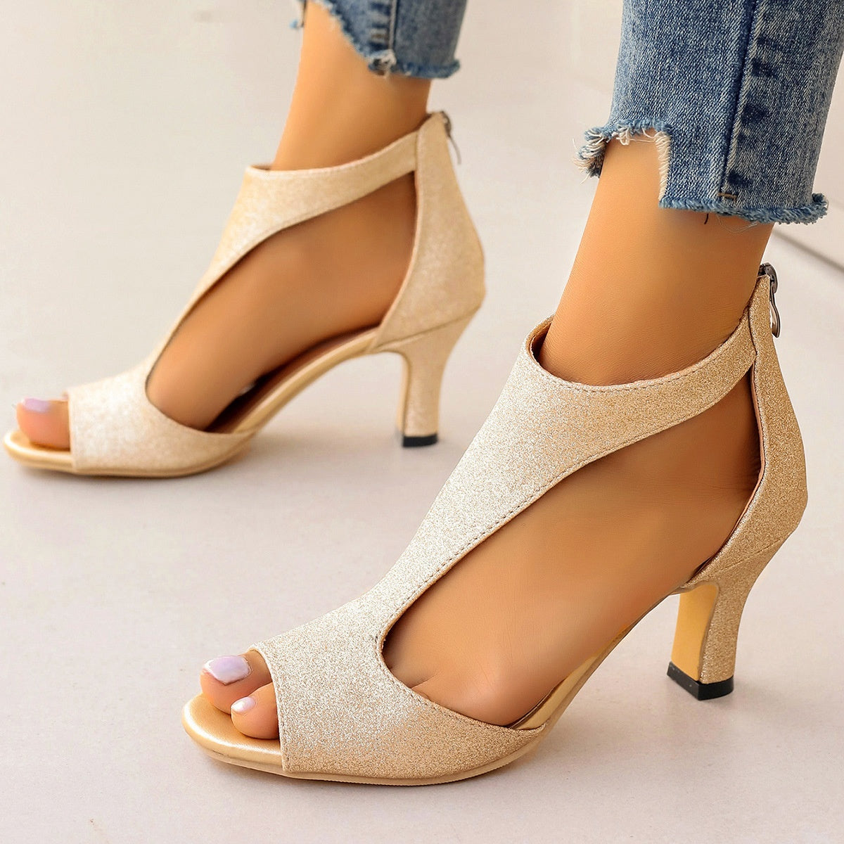 Damen Sandalen mit weicher Sohle und elegantem Design Jully