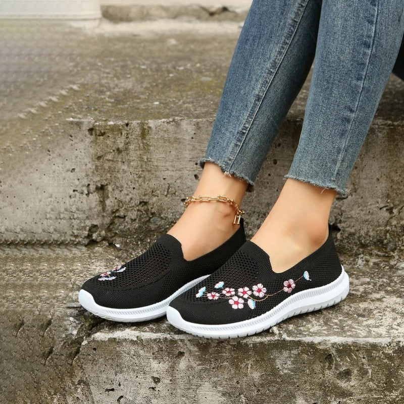 Damen Schuhe aus atmungsaktivem Netzgewebe mit Blumenstickerei Jully