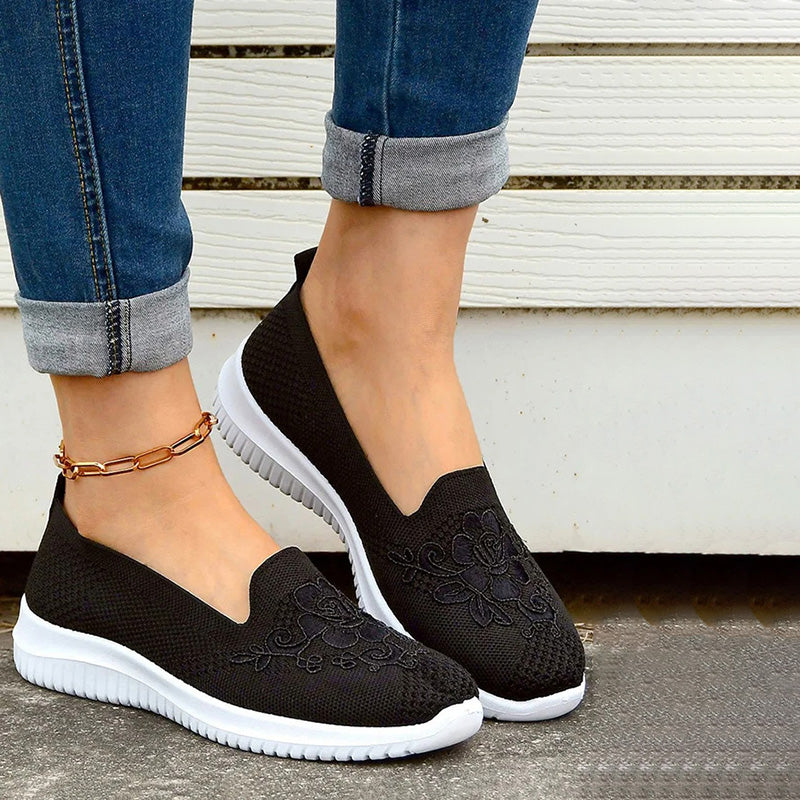 Damen Schuhe mit Blumenstickerei Jully